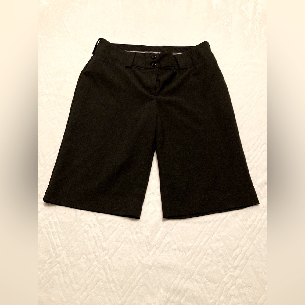 Express Correspondent Trouser Shorts, Black, 6